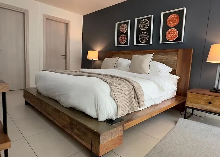 Apartment Luxury Flat In The Exclusive Area *